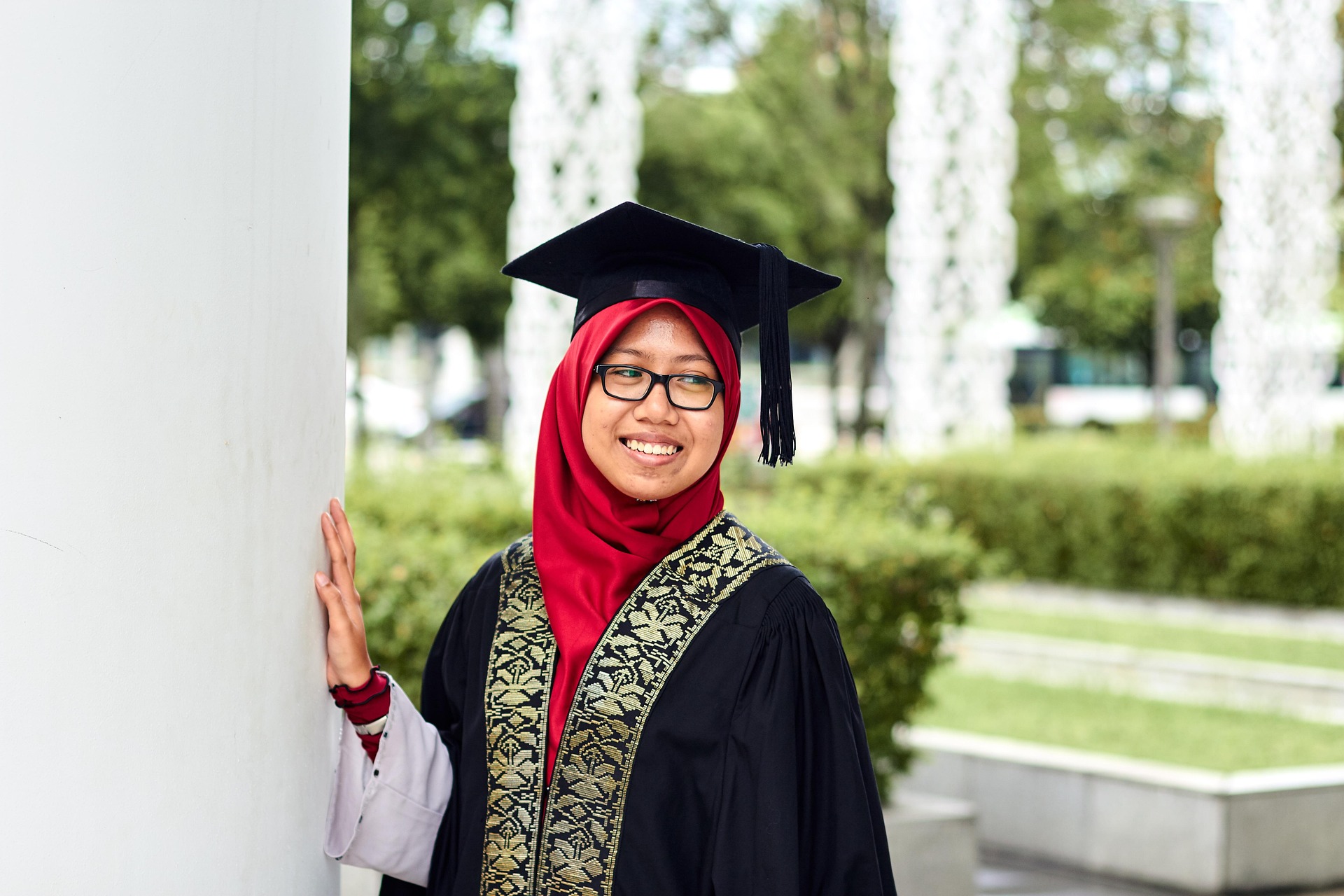 graduation 4272732 1920